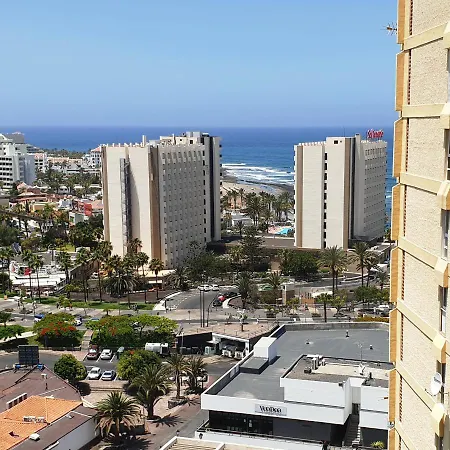 Apartment The Ocean In Full View